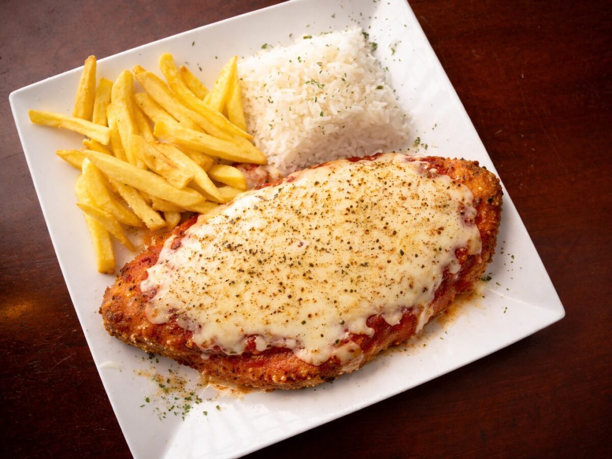 Chicken Parmigiana (Parmegiana de Frango) served at Boteco Restaurant